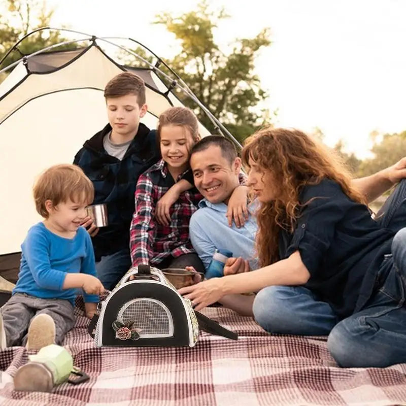 Small Pet Carrier Bag Hamster Travel Bag bunny Chinchilla Guinea Pig Breathable Carry Cage Warm Soft Pouch Hamster Supplies